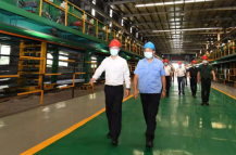 市領(lǐng)導(dǎo)一行來(lái)我公司督查中秋、國(guó)慶安全